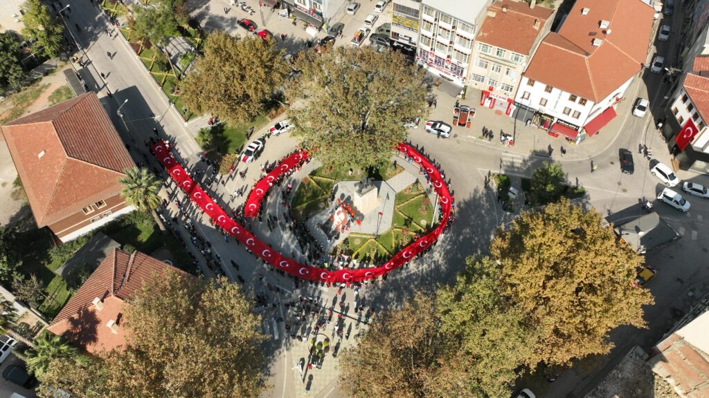 Gürsuda Cumhuriyet Coşkusu